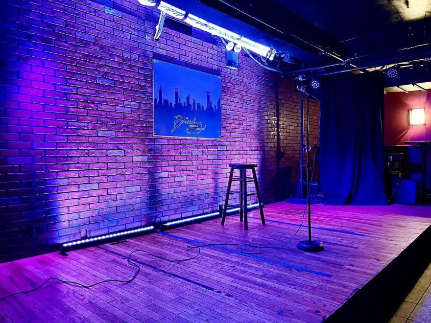 Photo of the Broadway Comedy Club stage.